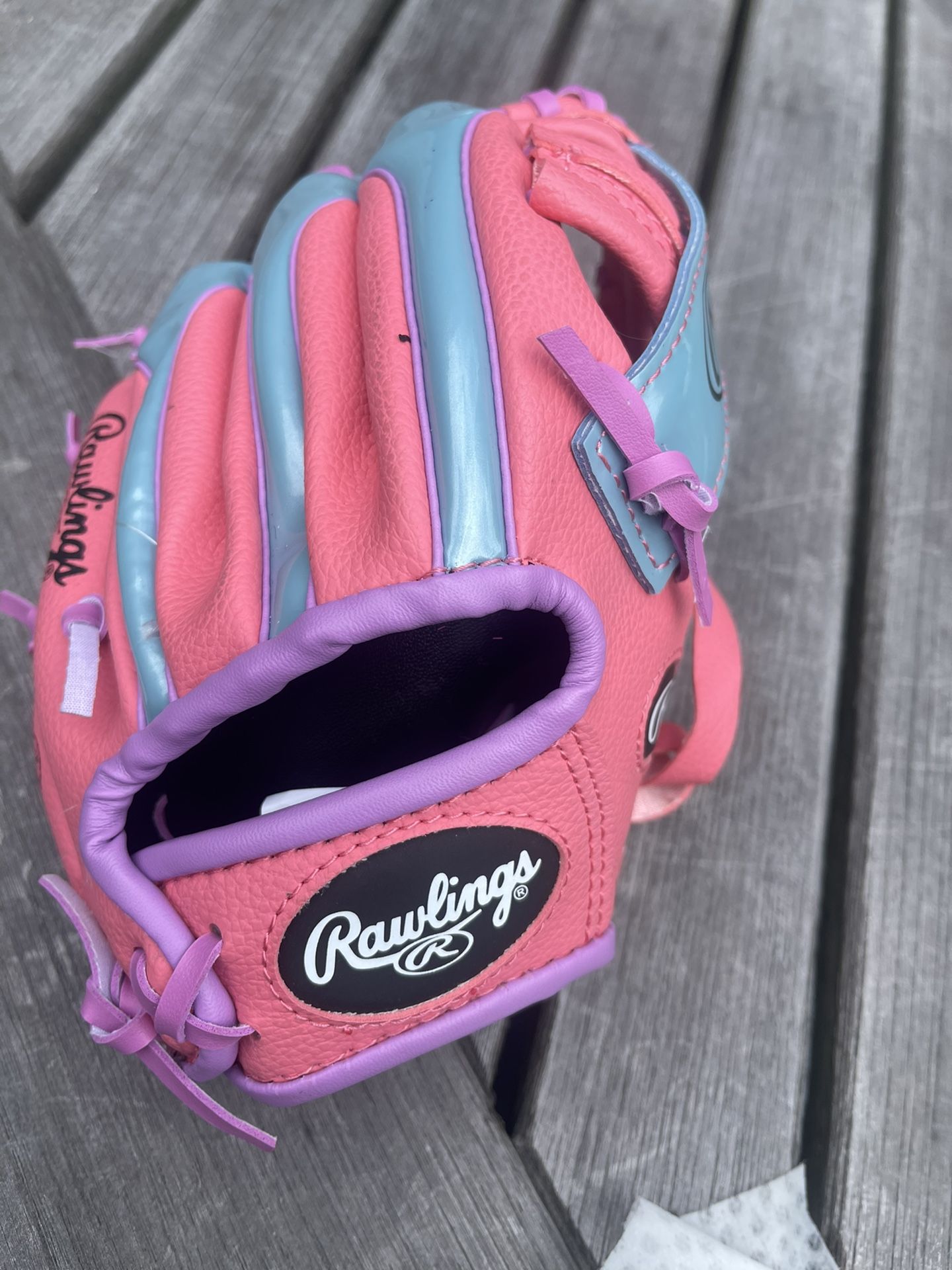 Spaulding Pink Childrens Baseball Glove