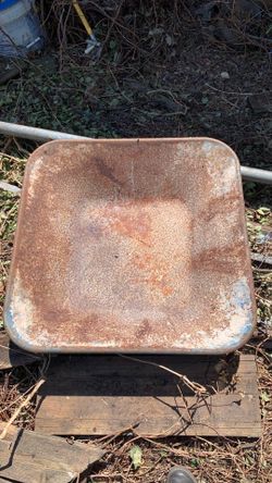Concrete Mixing pan 2.25 Ft X2.25Ft