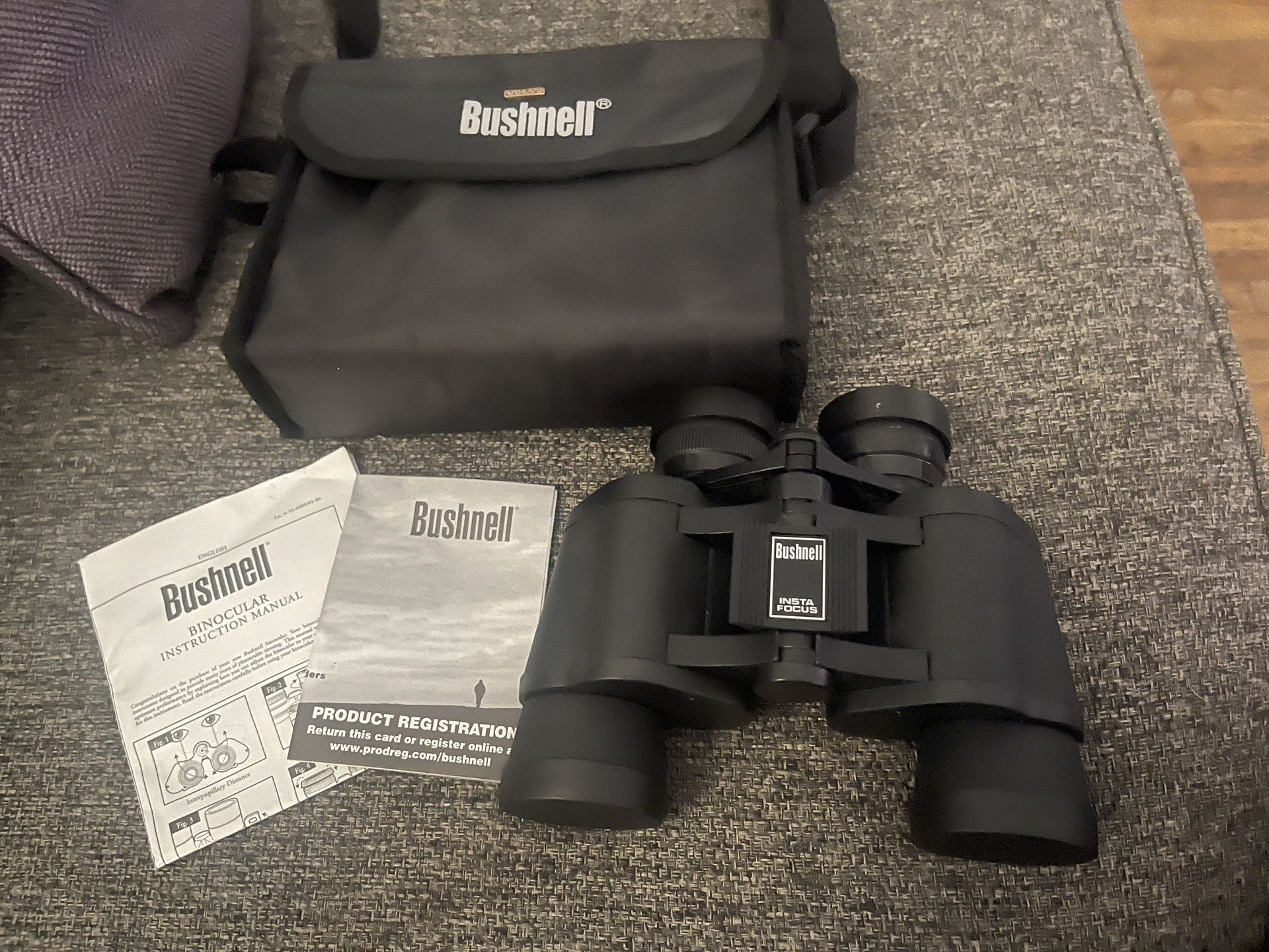 Bushnell Binoculars 7x35 420FT