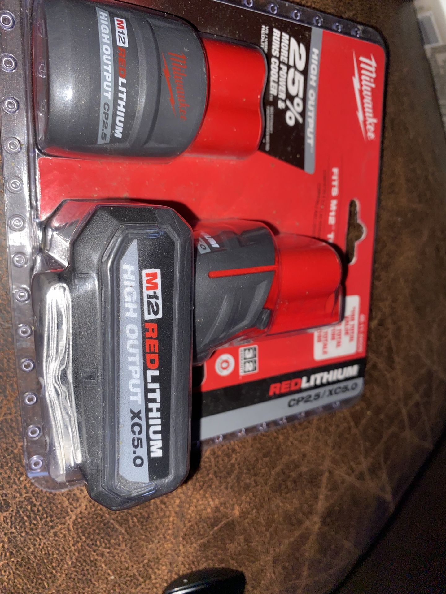 Milwaukee M12   48-11-2452S