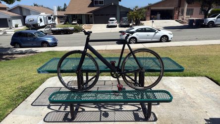 6KU URBAN TRACK BIKE