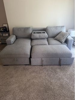 Couch/pull out sleeper