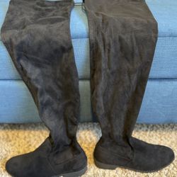 Micro Suede Black Boots 