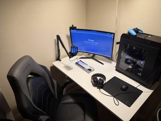 PC SET UP (READ DESCRIPTION) GOOD DEAL