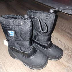 Kids Snow Boots SZ 11