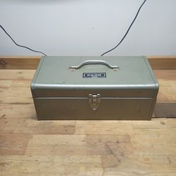 Tool case with random tools