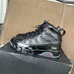Bred 9s Size 11
