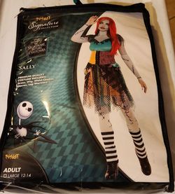 Spirit Halloween Nightmare Before Xmas Sally costume, like new!