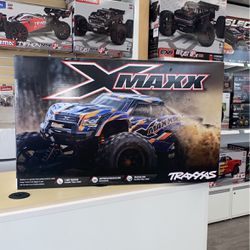 Traxxas  XMAXX 1/6 Scale 8S 4WD RC Monster Truck.  (Financing Available)