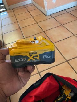 Dewalt 20 volt battery
