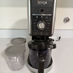 Ninja CREAMi With 2 pints 