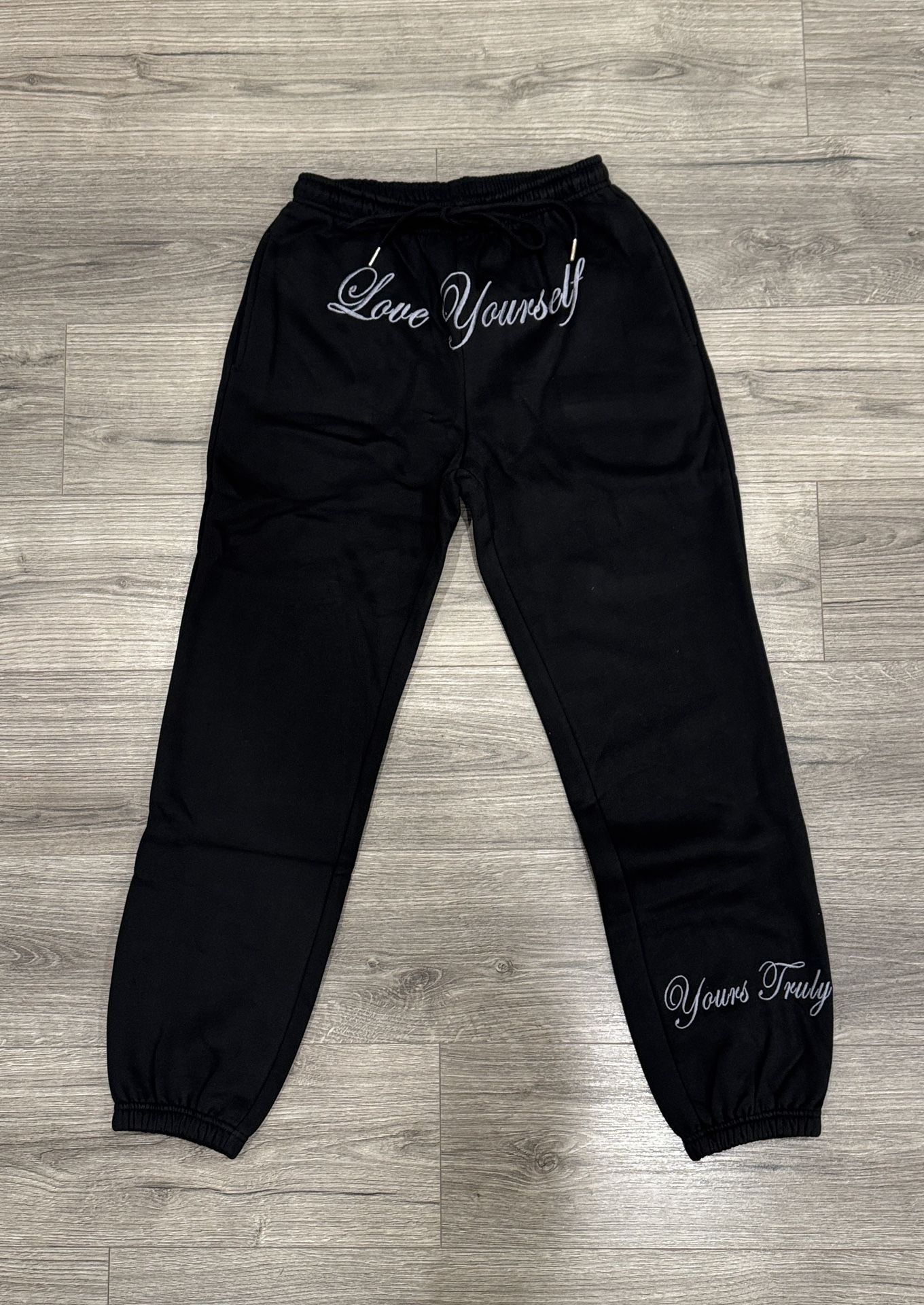 Yours Truly by Phora Black Cuffed Sweats Joggers With Embroidered Love Yourself Men’s Size Small