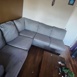 Sectiona Couch