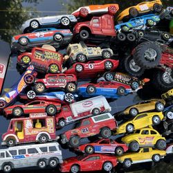 Hot Wheels Collection 70+ Cars