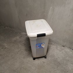 Dog Food Container