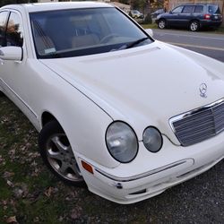 2002 Mercedes-Benz E-Class