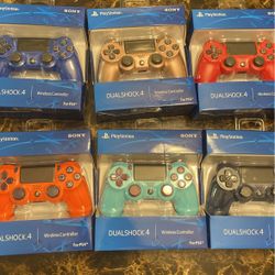 PS4 Controllers 