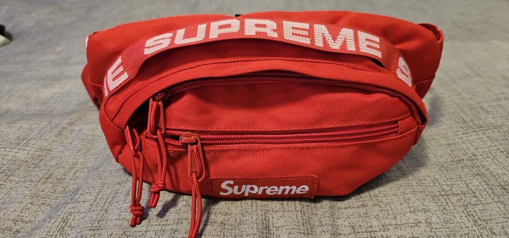 Supreme SS18 Waist Bag 