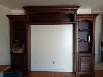 Bedroom Shelf Unit/TV entertainment Center