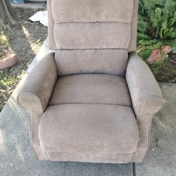 Lightweight Reclining Sofa