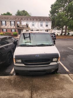 2002 Ford E-150