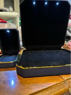 Jewelry Boxes With Lights