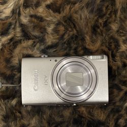 Canon IXY 650 Digital Camera