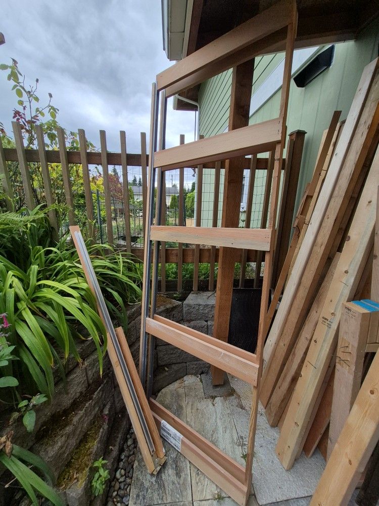 Pocket Door Frame and Wood Door 28 In