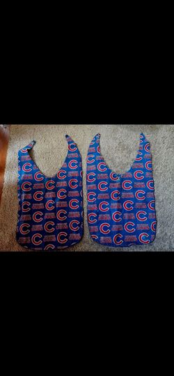 VINTAGE. CHICAGO CUBS X2 BIBS. FIRM.