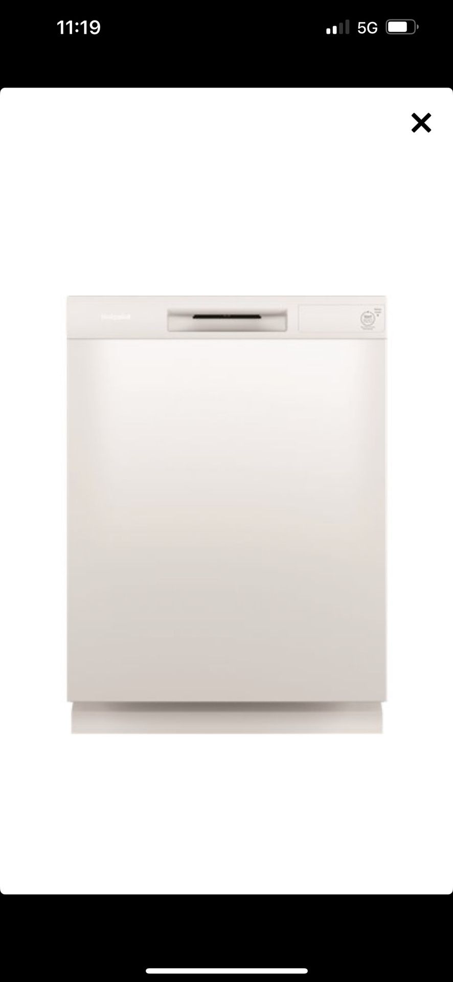 Hotpoint 24 in. White Front Control  Tub Dishwasher 