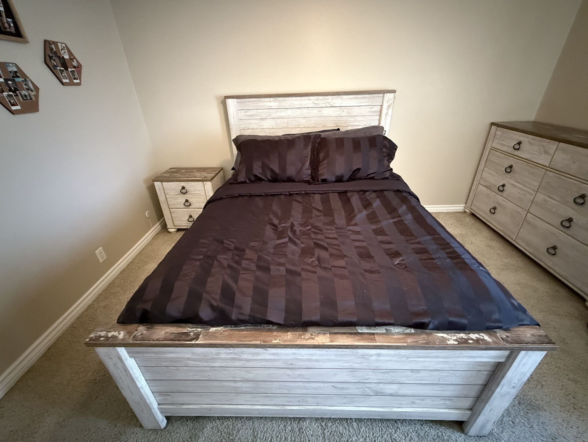 Queen Bedroom Set