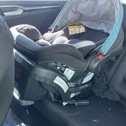 Graco Baby Car Seat