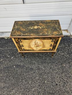 french shoes cabinet 