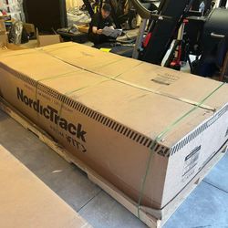 Nordictrack X22i Treadmill - Brand New In Box 