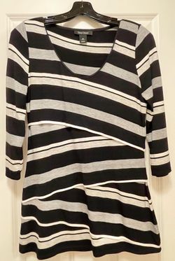 White House Black Market Top Size XS-S