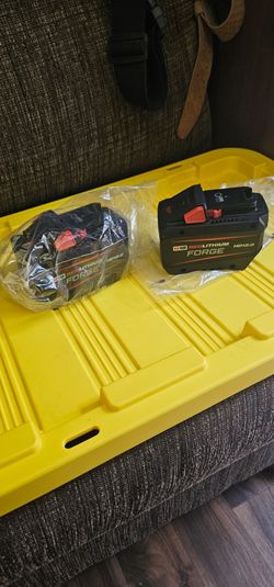Milwaukee battery 12.0