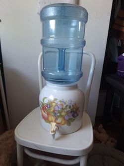 Water Dispenser. Floral Design $25