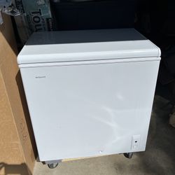 Chest Freezer 7 Cubic Ft
