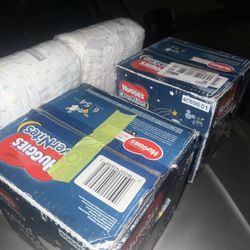 2 Huggies Sz 6 Overnites 54 Pack 1Kirkland Pack Sz6