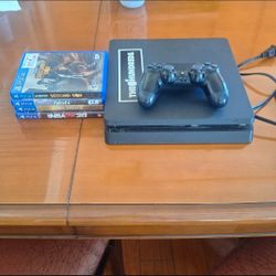 PS4 slim