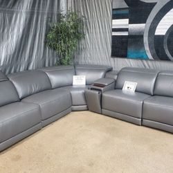 6 Pc Modular Leather Power Reclining Sectional with Power Headrests(New