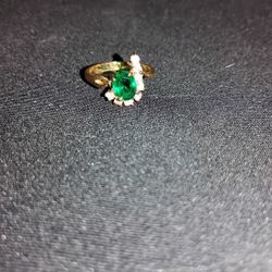 Emerald Ring
