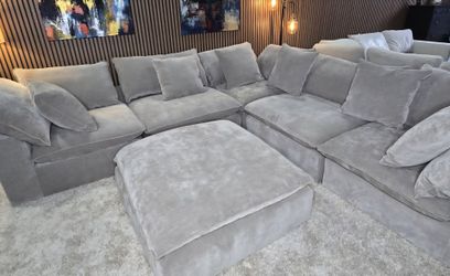 LIKE NEW-Modern Taupe Sereen 6-piece Fabric Feather Cushions Modular