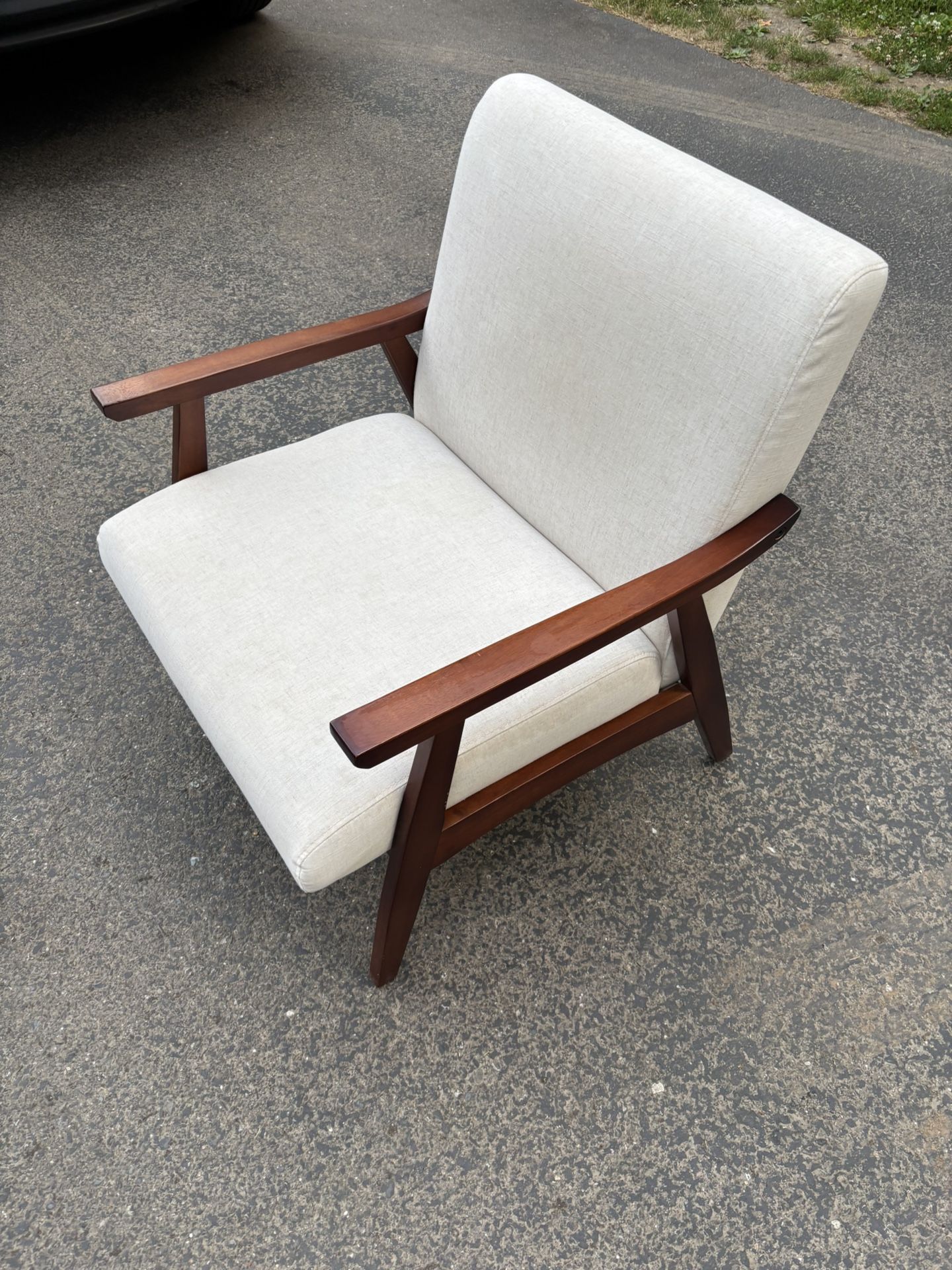 Upholstered Arm Chair 