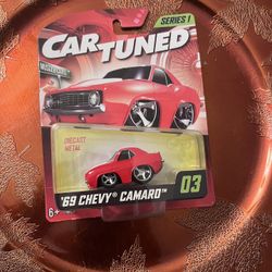 Car Tuned 1969 Chevy Camaro muscle car diecast #HotWheels #DiecastCars