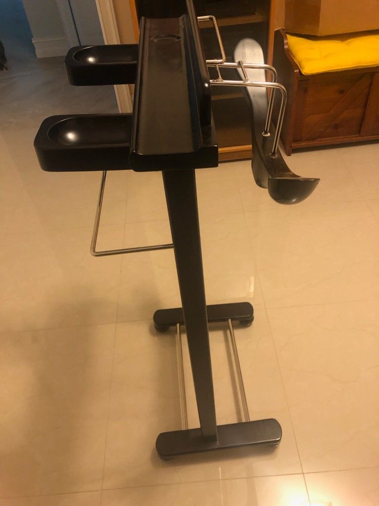 Men's Valet Stand