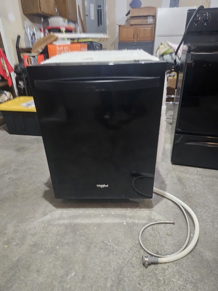 Whirlpool Dishwasher
