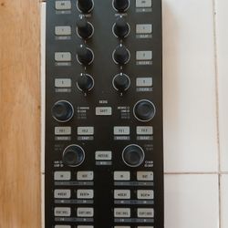 Dj Control Native Instrument X1 Mk1 