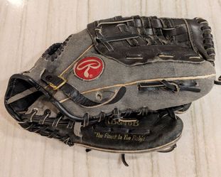 Rawlings Baseball Glove RBG40B