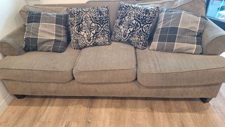 Free Couch
